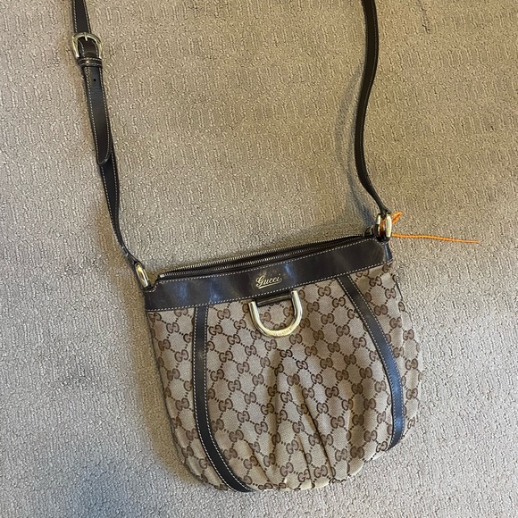 Gucci crossbody - Picture 2 of 15